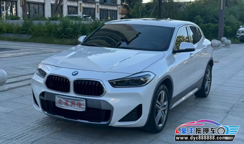 20年宝马X2轿车抵押车出售
