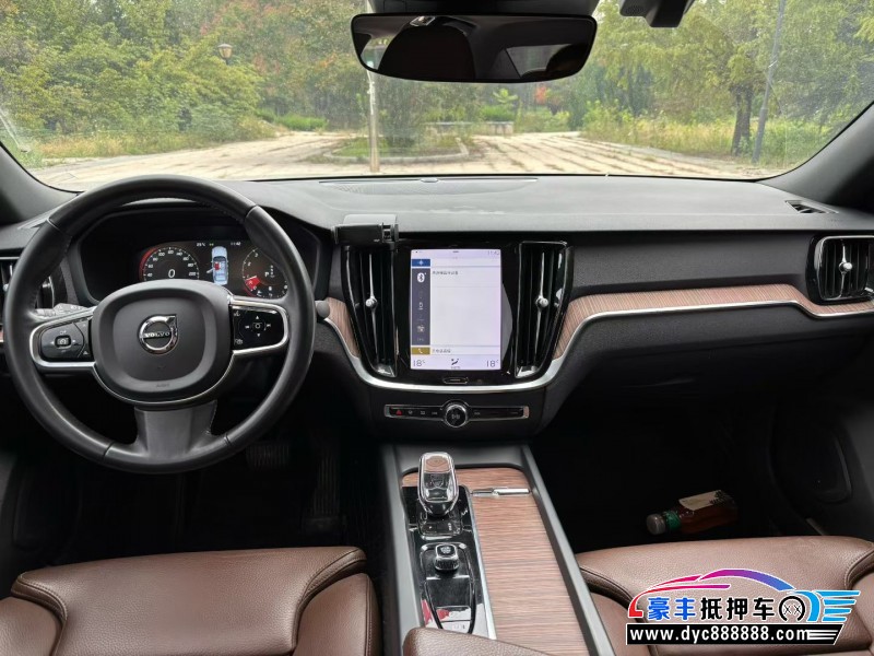 21年沃尔沃S60L轿车抵押车出售