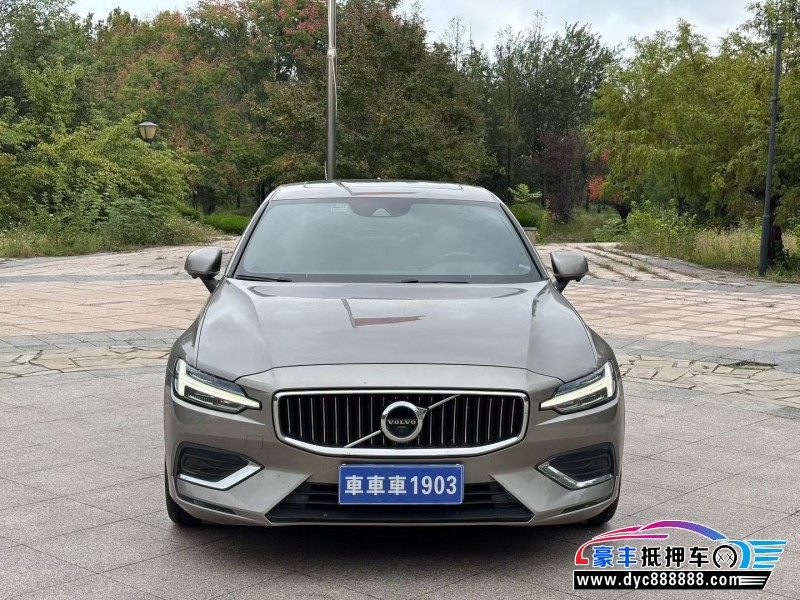 21年沃尔沃S60L轿车抵押车出售
