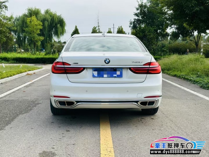 17年宝马7系轿车抵押车出售