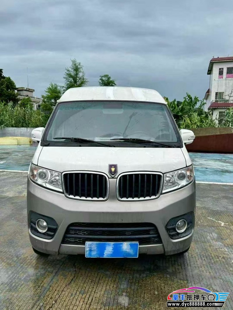 23年金杯海狮X30L轿车抵押车出售