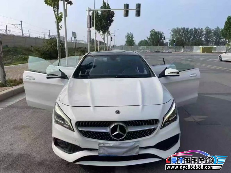 18年奔驰CLA轿车抵押车出售