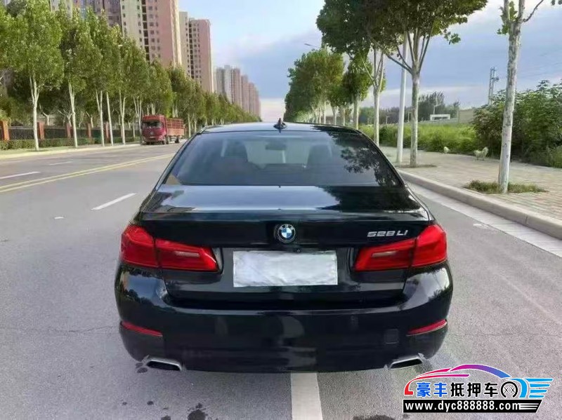 18年宝马5系轿车抵押车出售