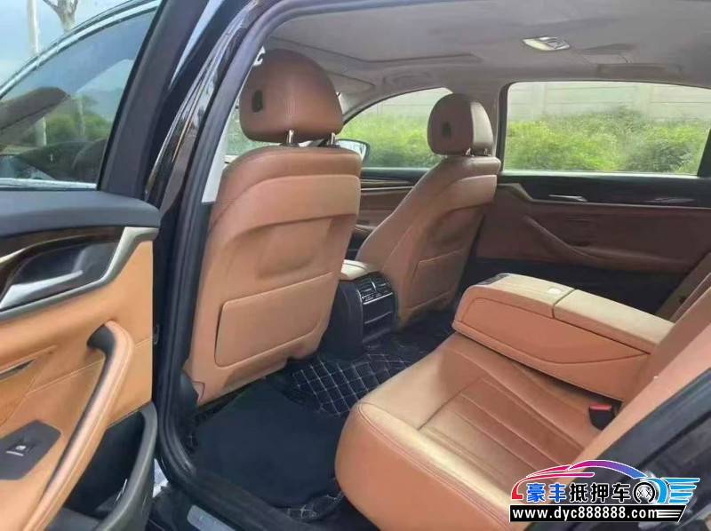 18年宝马5系轿车抵押车出售