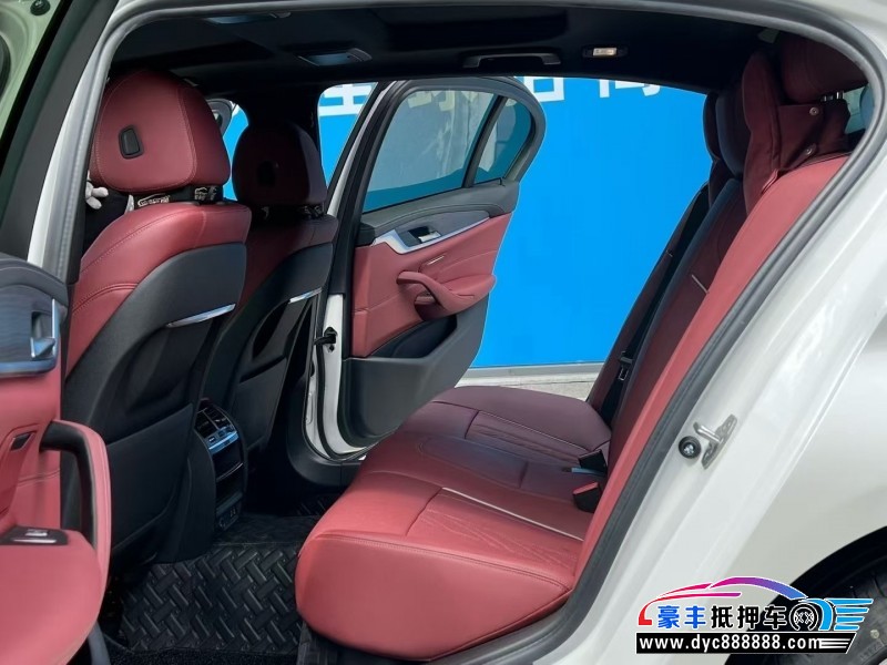 21年宝马5系轿车抵押车出售