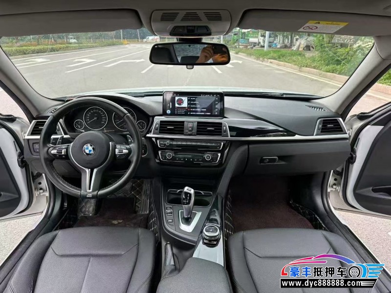 17年宝马3系轿车抵押车出售