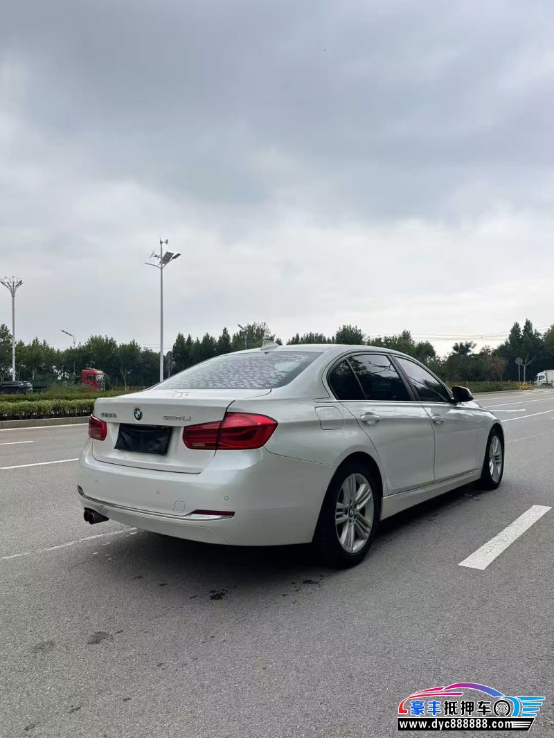 17年宝马3系轿车抵押车出售