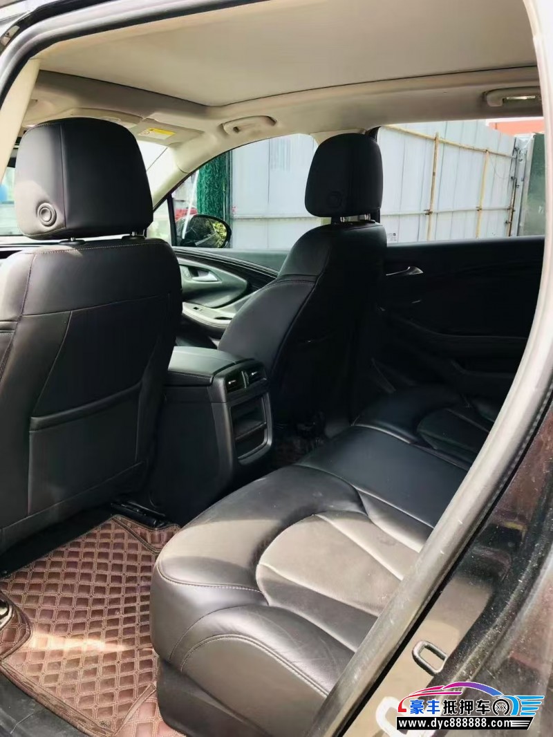 20年别克昂科威轿车抵押车出售