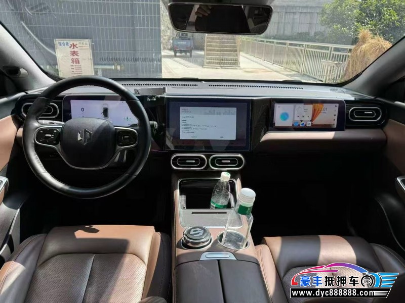 23年零跑c01轿车抵押车出售