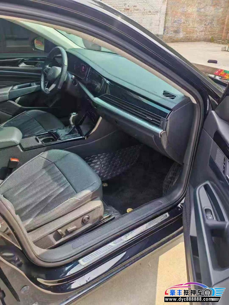 22年大众帕萨特轿车抵押车出售