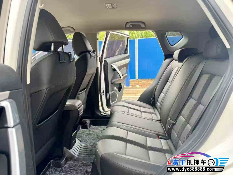 23年吉利缤越轿车抵押车出售