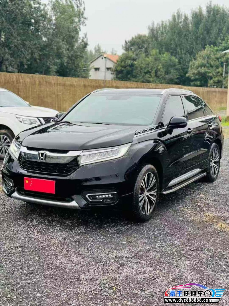 19年本田冠道轿车抵押车出售