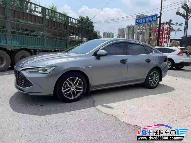 22年比亚迪秦轿车抵押车出售