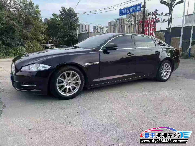 14年捷豹XJ轿车抵押车出售