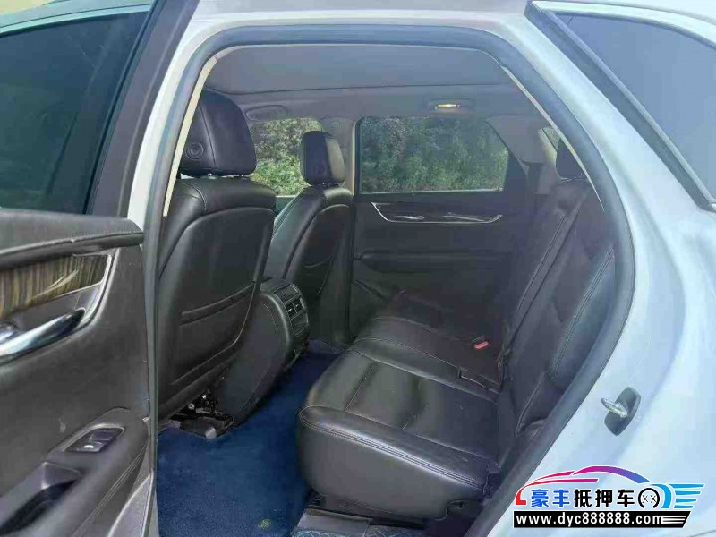 17年凯迪拉克XT5轿车抵押车出售