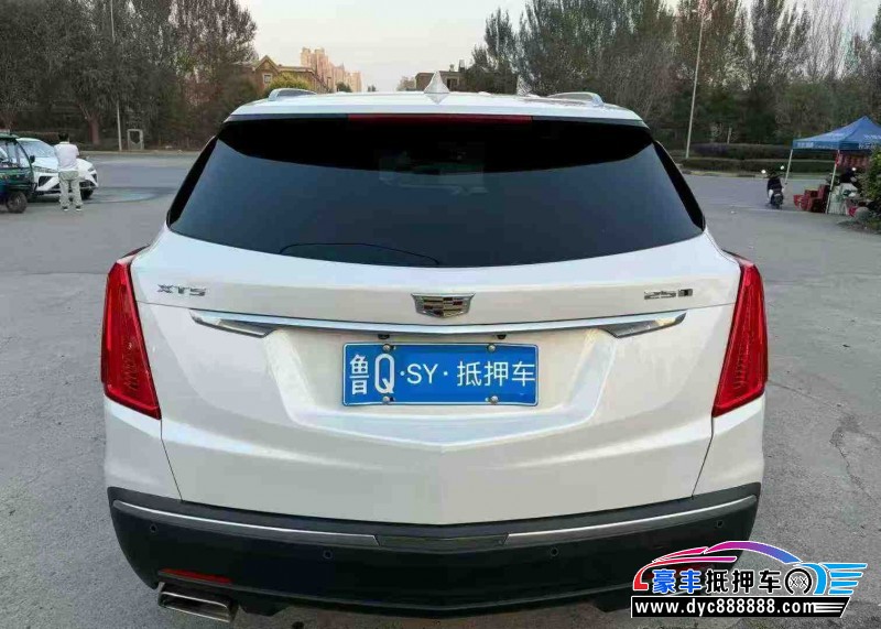 17年凯迪拉克XT5轿车抵押车出售