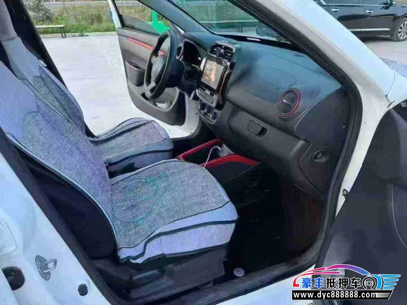 23年东风纳米BOX轿车抵押车出售