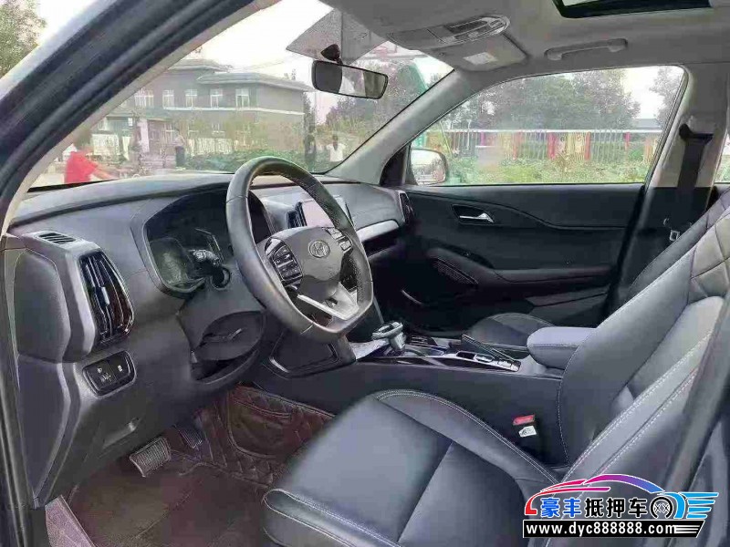 21年现代ix35轿车抵押车出售