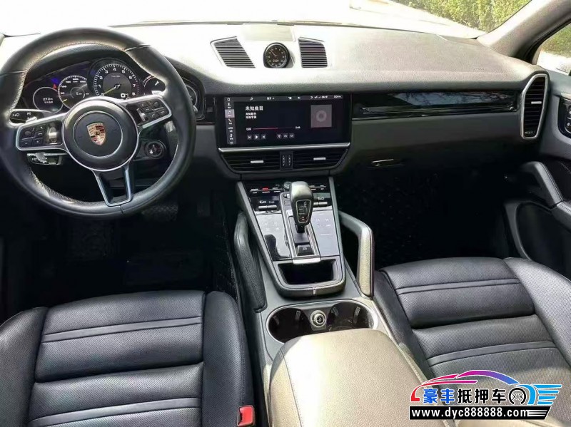 20年保时捷卡宴轿车抵押车出售