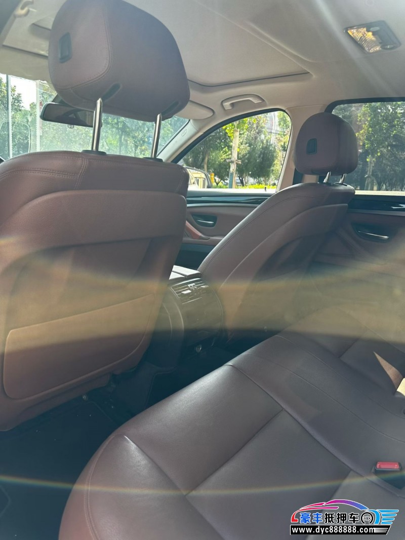 16年宝马5系轿车抵押车出售