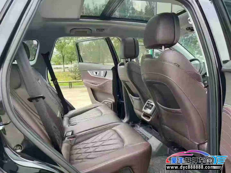 23年奇瑞瑞虎8轿车抵押车出售