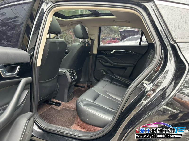 24年奔腾B70轿车抵押车出售