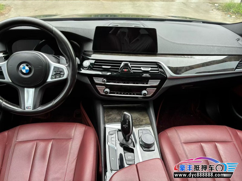 19年宝马5系轿车抵押车出售