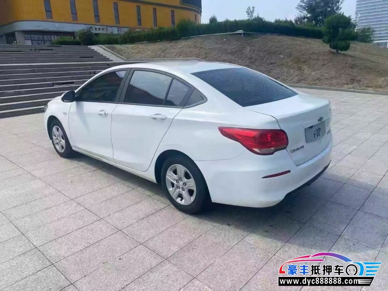 17年雪佛兰科沃兹轿车抵押车出售