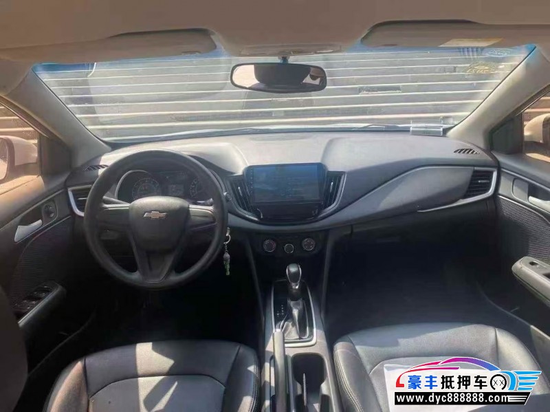 17年雪佛兰科沃兹轿车抵押车出售