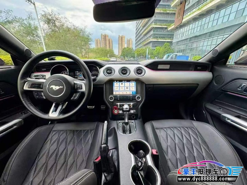 17年福特野马轿车抵押车出售