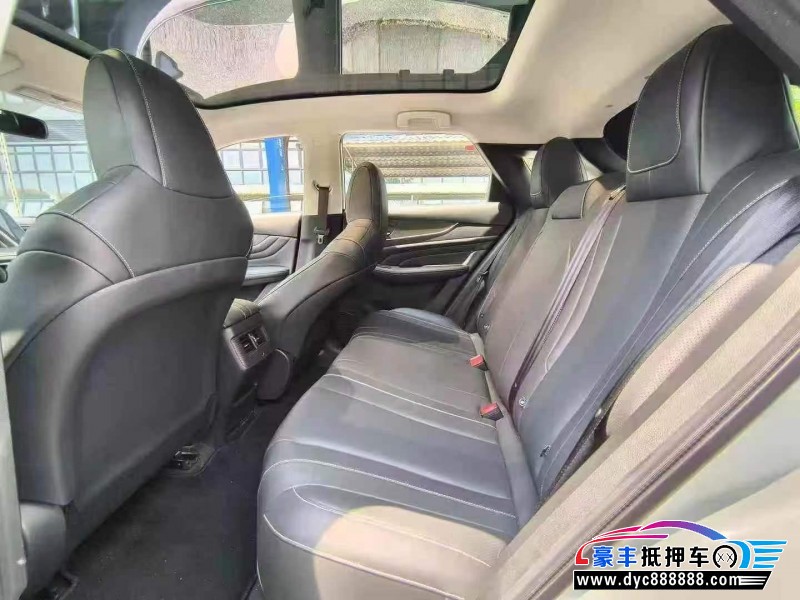 25年启辰大V轿车抵押车出售