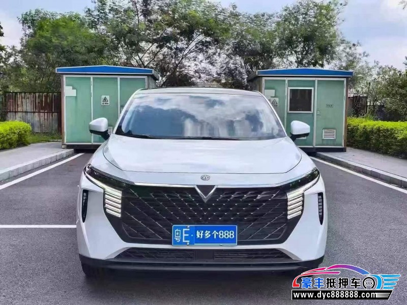 25年启辰大V轿车抵押车出售