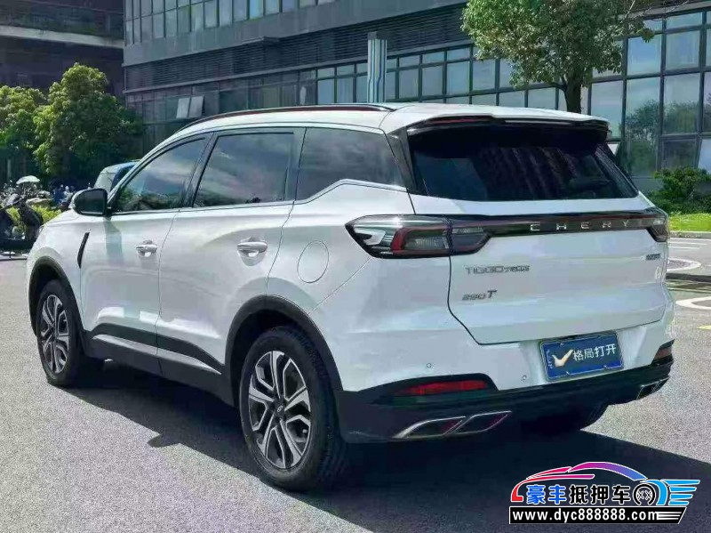 23年奇瑞瑞虎7轿车抵押车出售