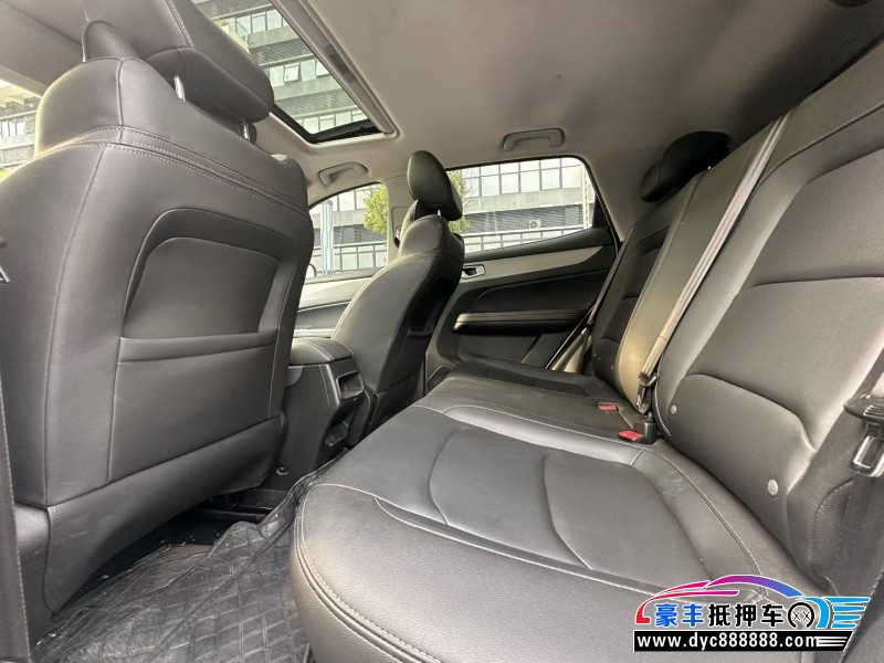 25年凯翼炫界轿车抵押车出售