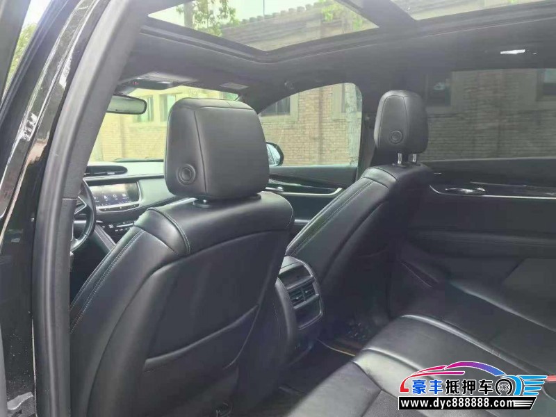 20年凯迪拉克XT5轿车抵押车出售