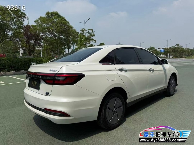 24年启辰D60轿车抵押车出售