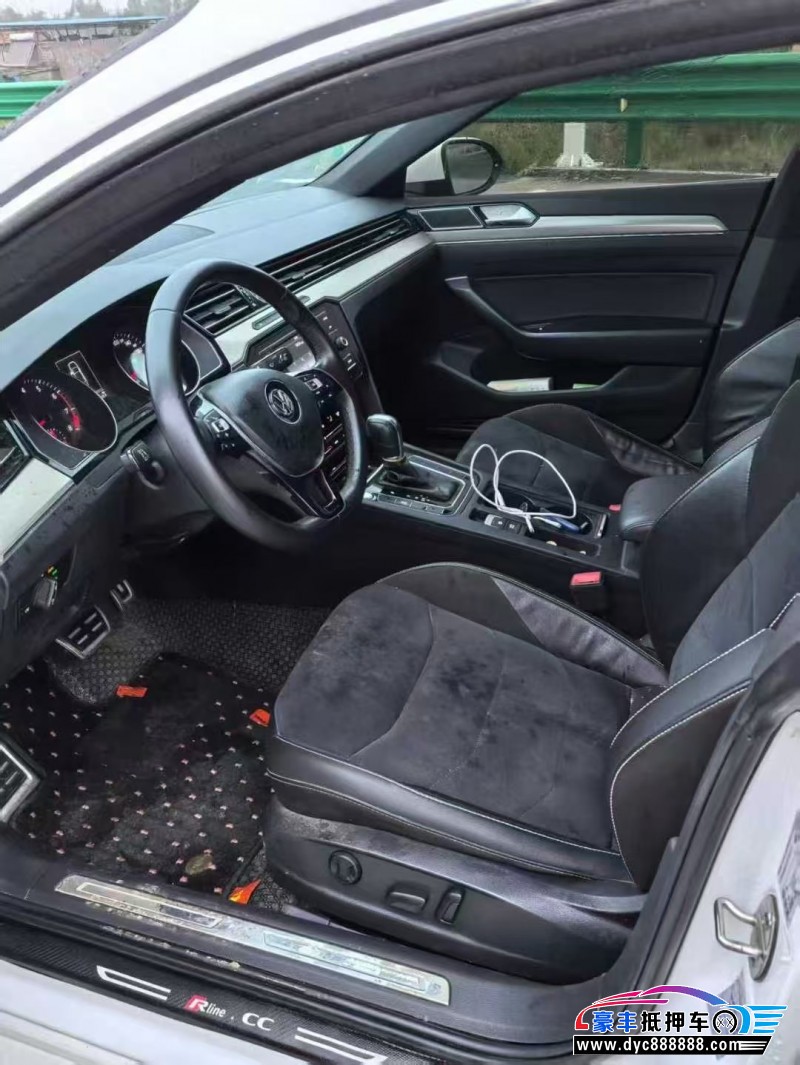 20年大众CC轿车抵押车出售