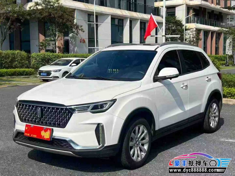 19年奔腾t33轿车抵押车出售