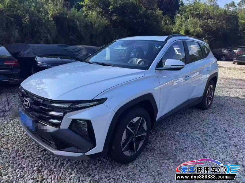 25年现代途胜轿车抵押车出售