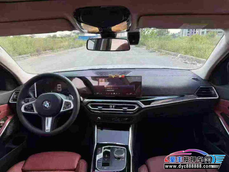 24年宝马3系轿车抵押车出售