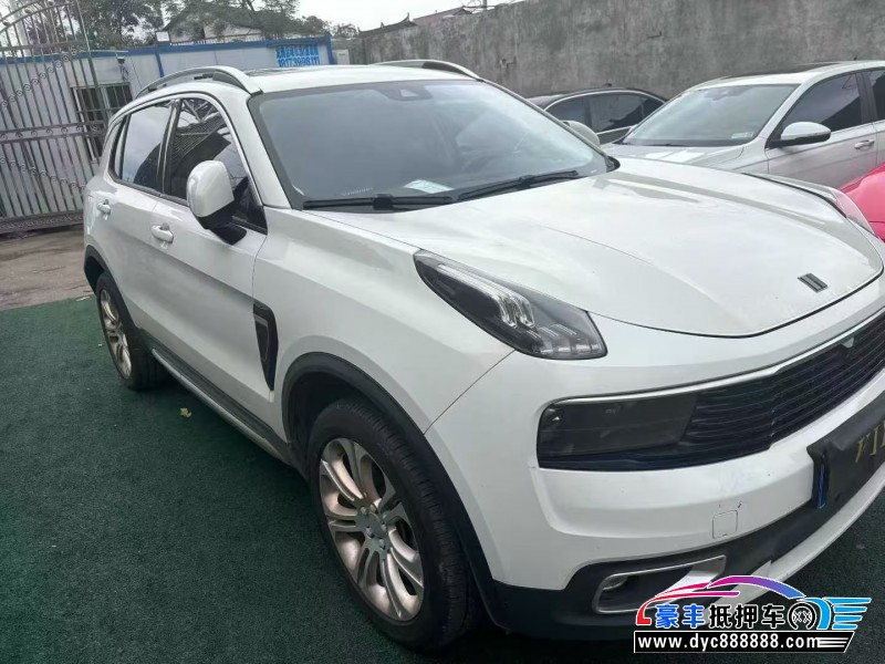 19年领克01轿车抵押车出售