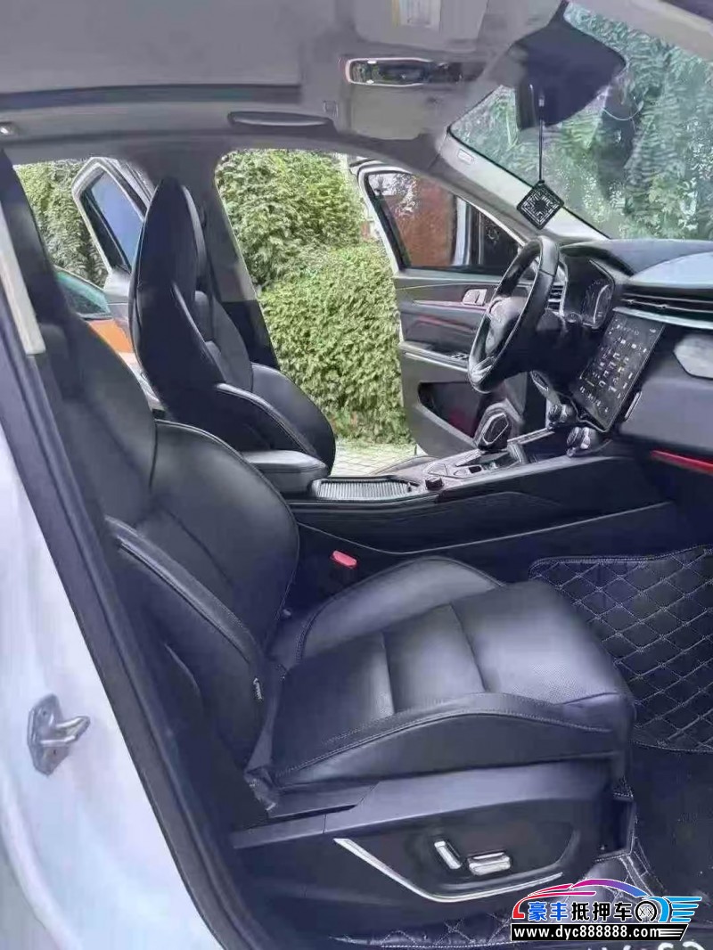 22年领克01轿车抵押车出售