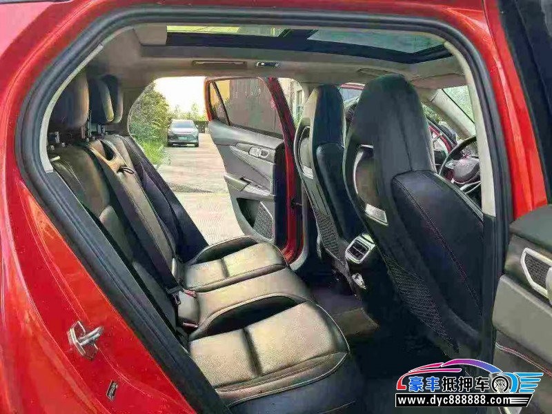 18年领克01轿车抵押车出售