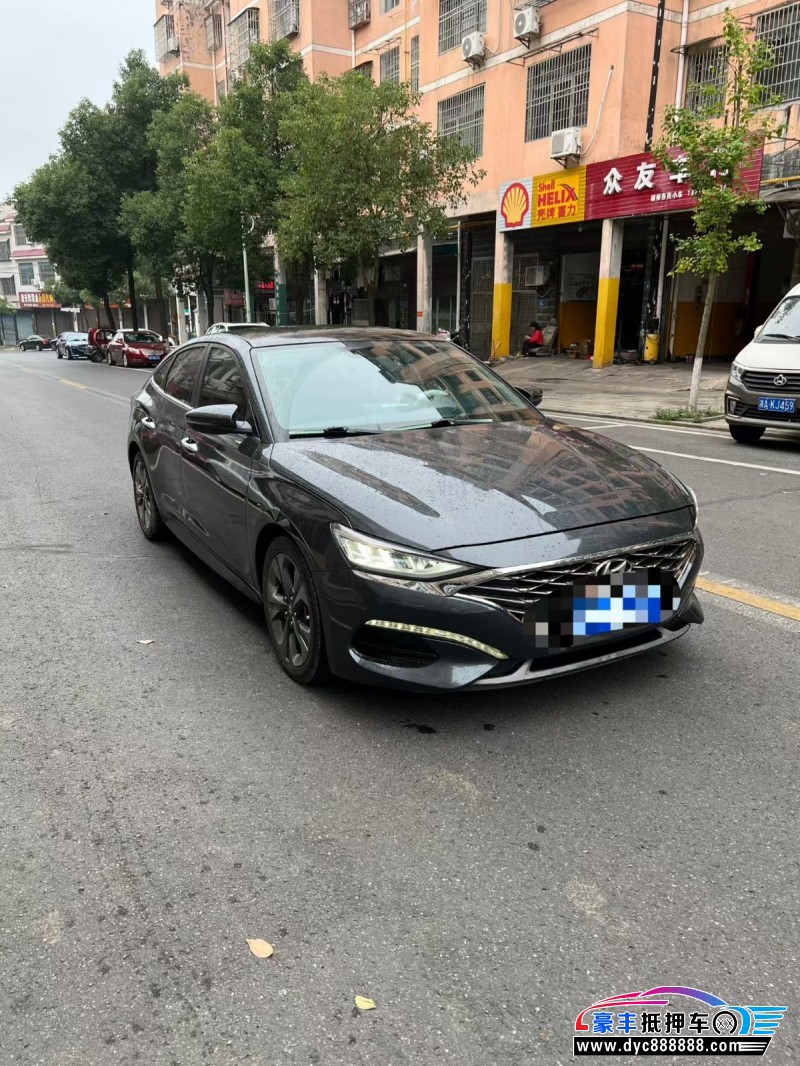 20年现代菲斯塔轿车抵押车出售