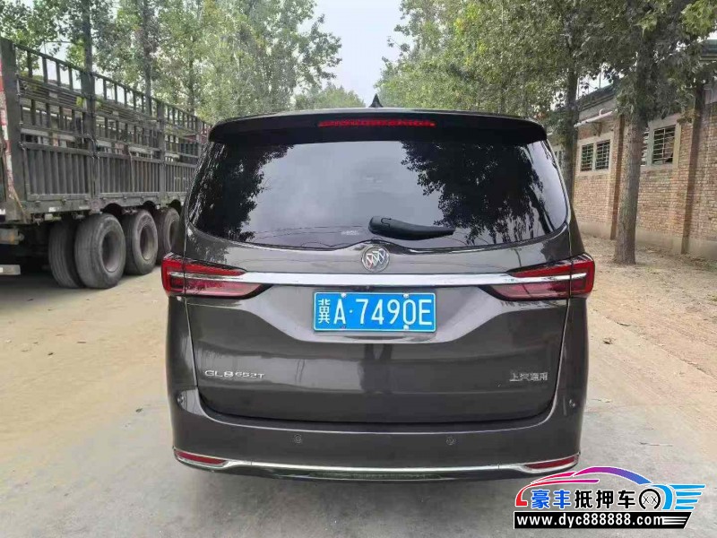 20年别克GL8轿车抵押车出售