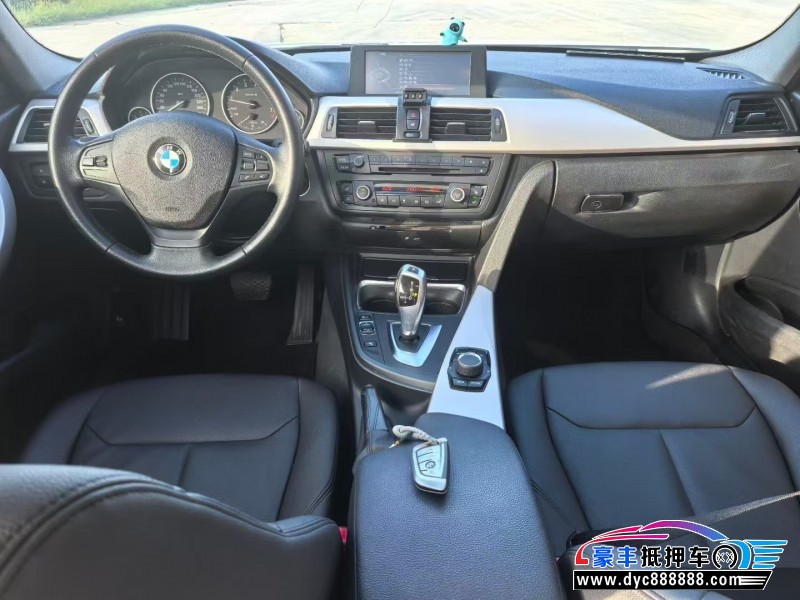 15年宝马3系轿车抵押车出售