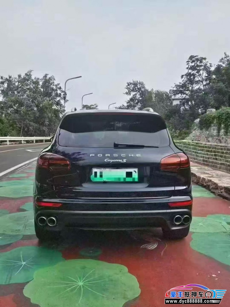 17年保时捷卡宴SUV抵押车出售