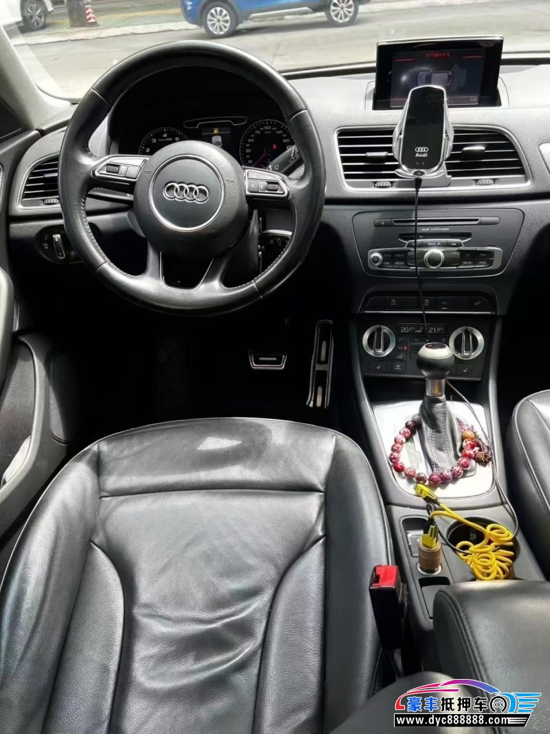 16年奥迪Q3轿车抵押车出售