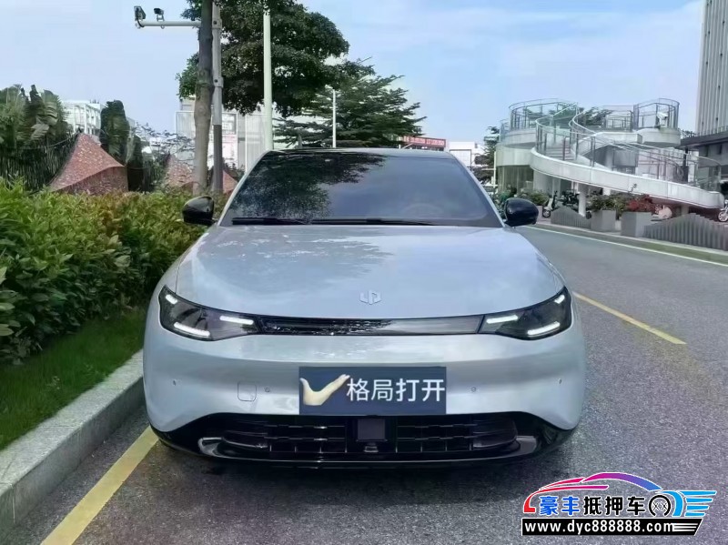 23年零跑c01轿车抵押车出售