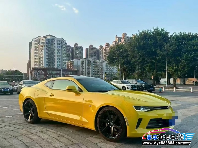 18年雪佛兰科迈罗轿车抵押车出售